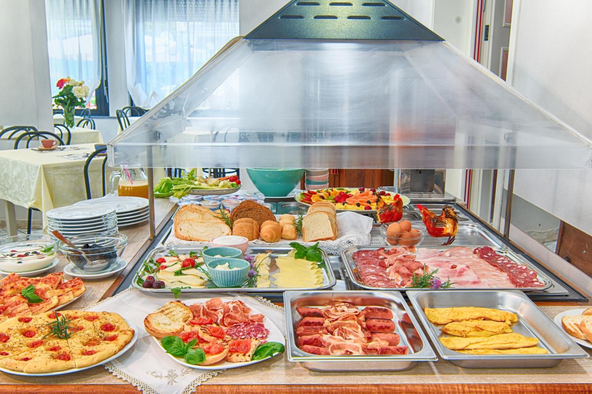 Villa Zavatta "B&B - Rooms & Apartments" 벨레지아아지마리나 외부 사진