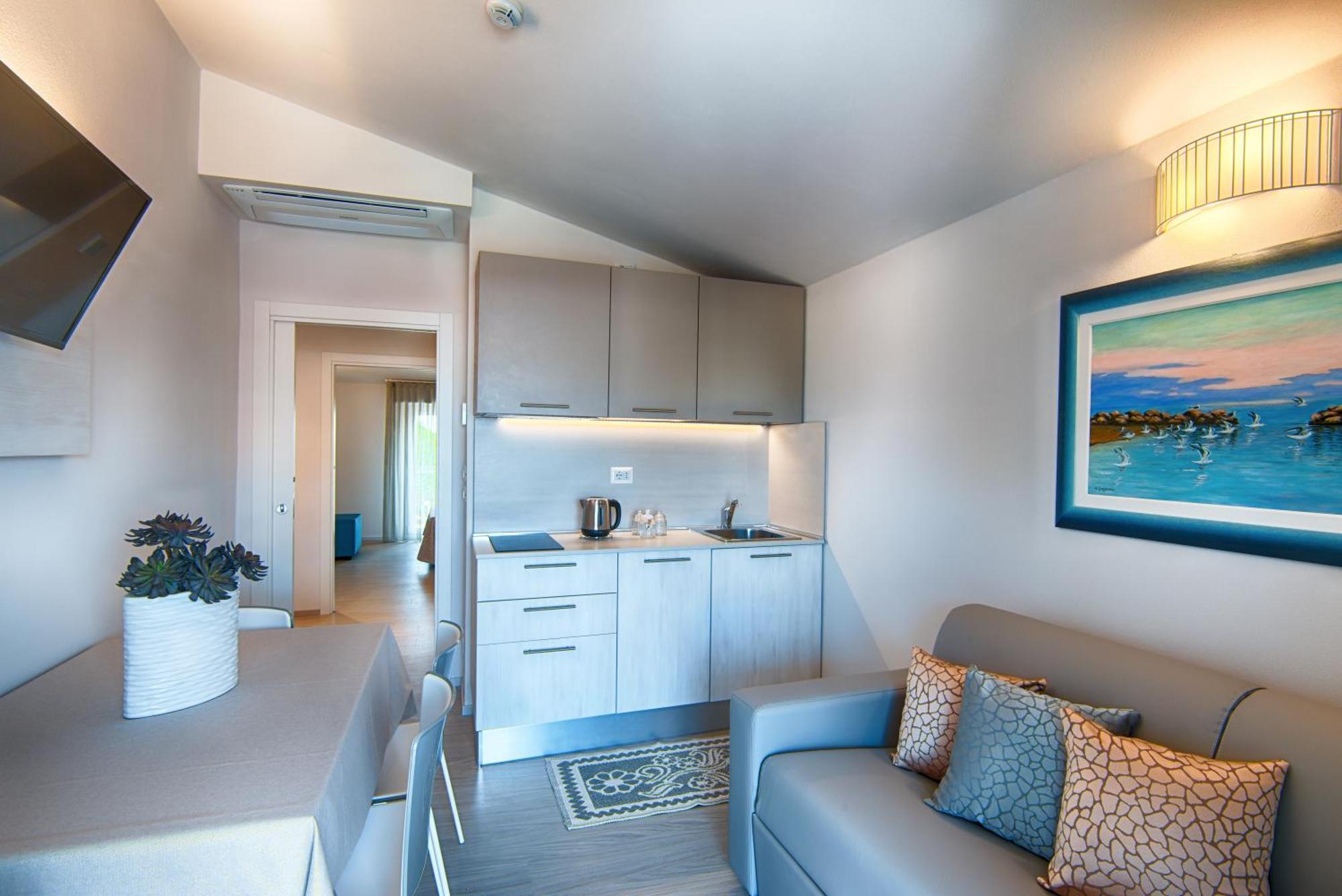 Villa Zavatta "B&B - Rooms & Apartments" 벨레지아아지마리나 외부 사진